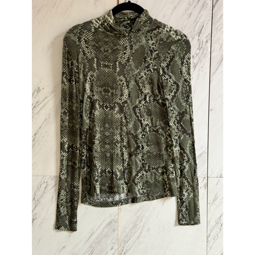3/$50 BUNDLE 2 HM Green Snake Print Premise Grey Long Sleeve Turtleneck Tops S